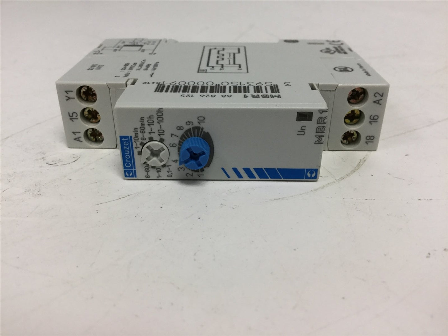 New Crouzet 88-826-125 Timing Relay, Voltage: 24VDC, Frequency: 50-60Hz