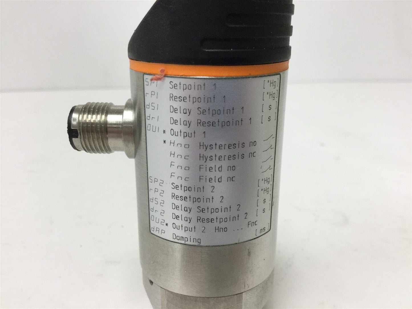 New IFM Efector PN7229 Electronic Pressure Monitor, Range: -30 to 20inHg