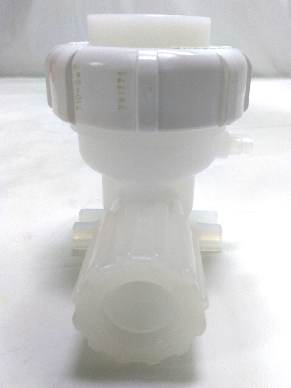 New Fluoroware 710-S47 Strainer, Connections: 3/4" Flaretek, Orifice: 1/2", PFA