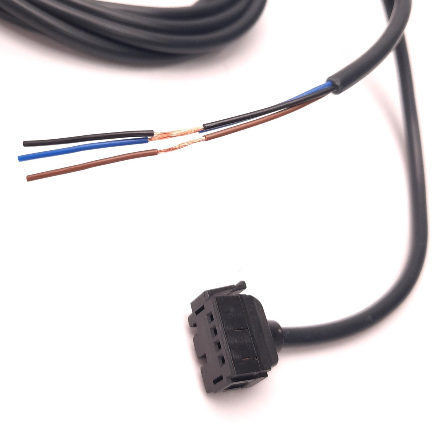 New Omron E3X-CN11(3C) Photoelectric Sensor Connector Cable, 24VDC, 3-Wire
