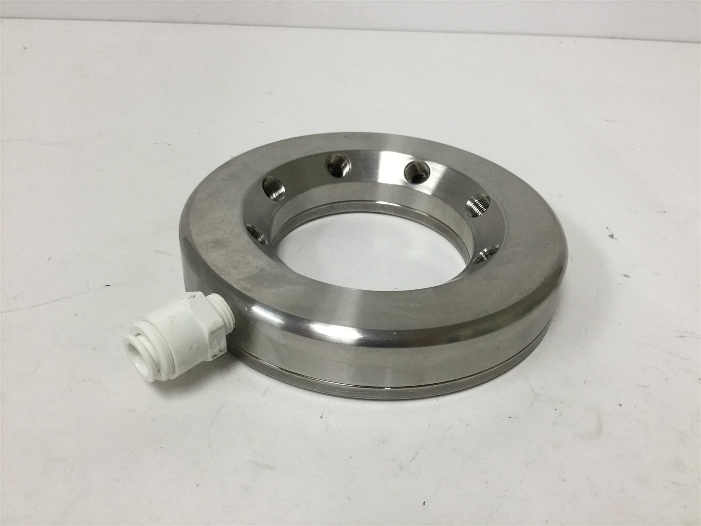 New Air Wipe, Inside Diameter: 3", Input: 3/8" Tubing, Outputs: 1/8" NPT