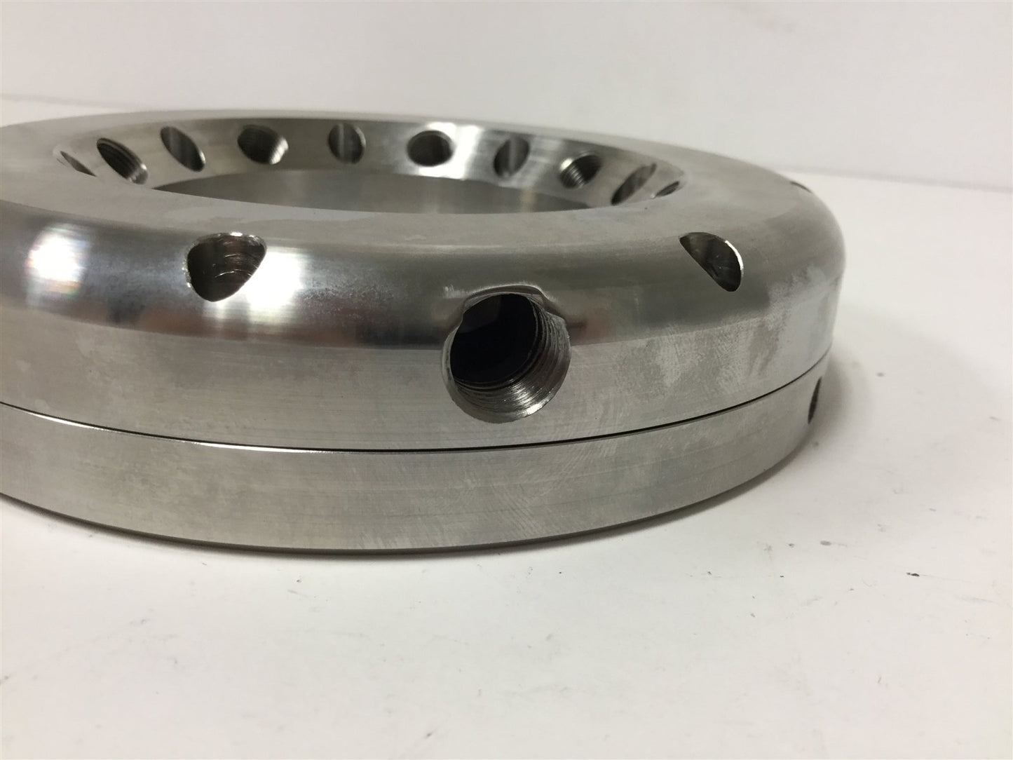 New Air Wipe, Inside Diameter: 3-1/8", Input: 1/4" NPT, Outputs: 1/8" NPT