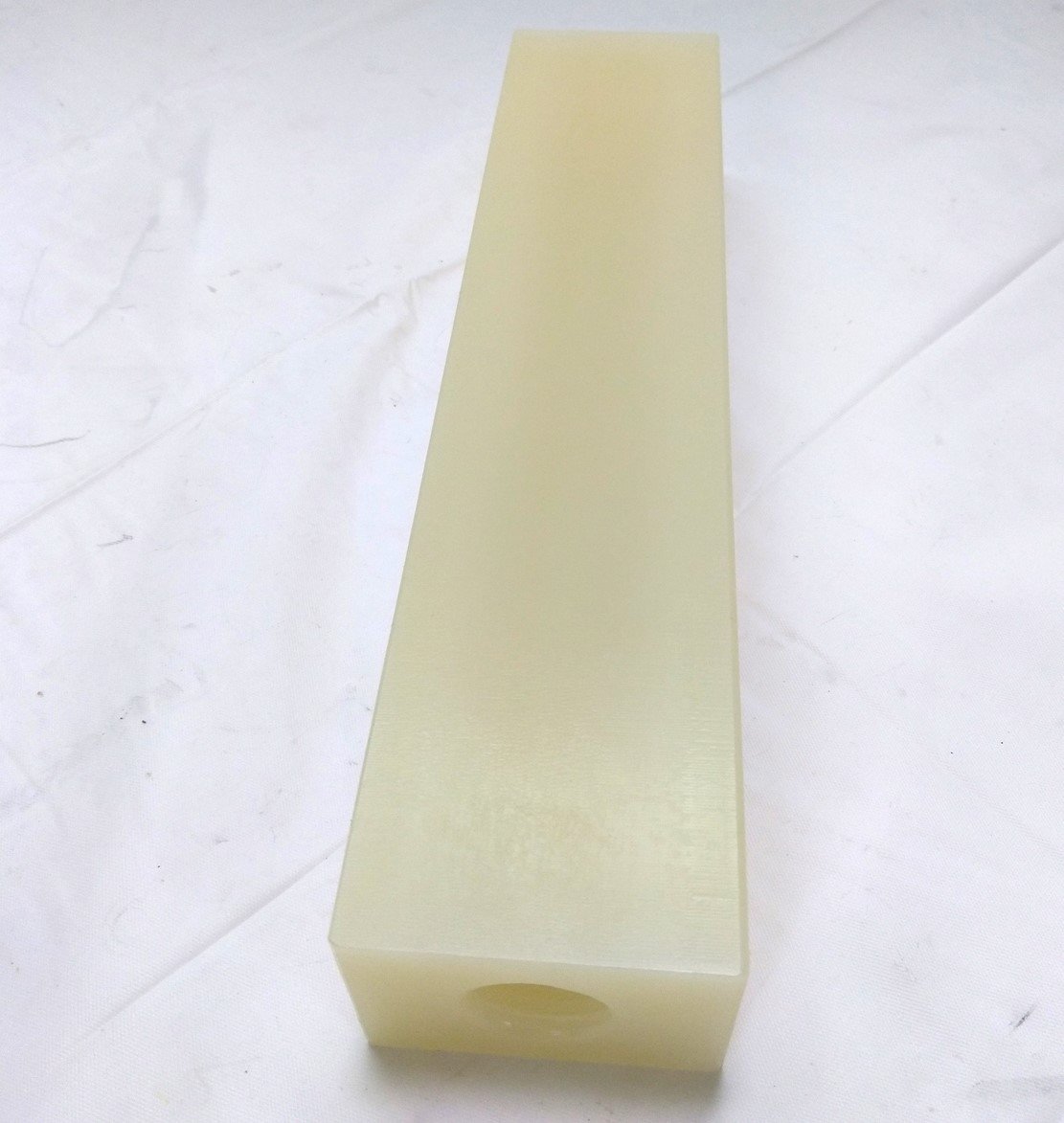 Used CFS 90323012 PVDF Liquid Manifold, 6x 1/8" NPT 4x 1/2" NPT, L 9" x W 2" x H 1.5"