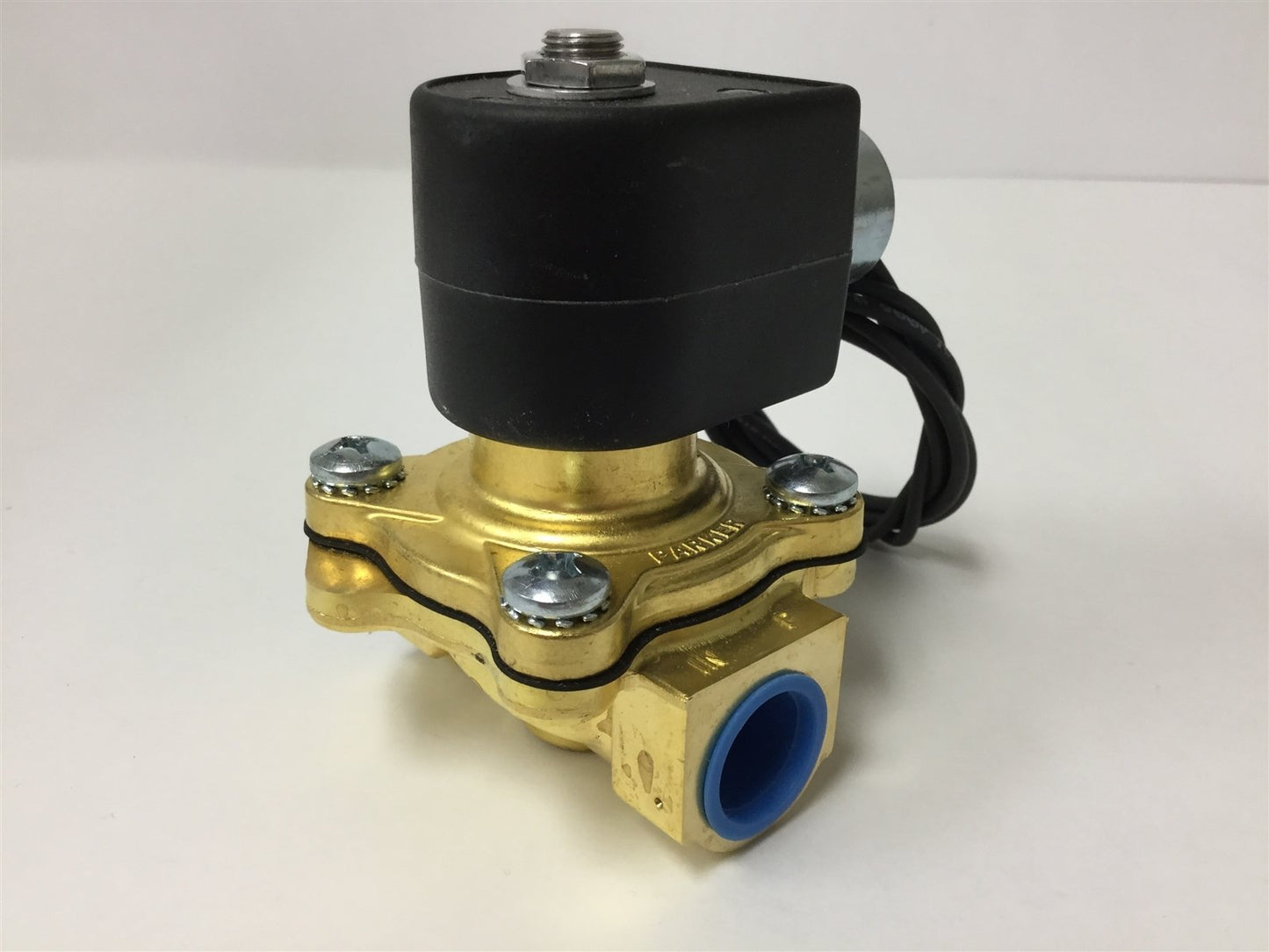 New Parker 72218BN4UN00N0C322C2 Solenoid Valve, Voltage: 24VDC, Pressure 0-40psi