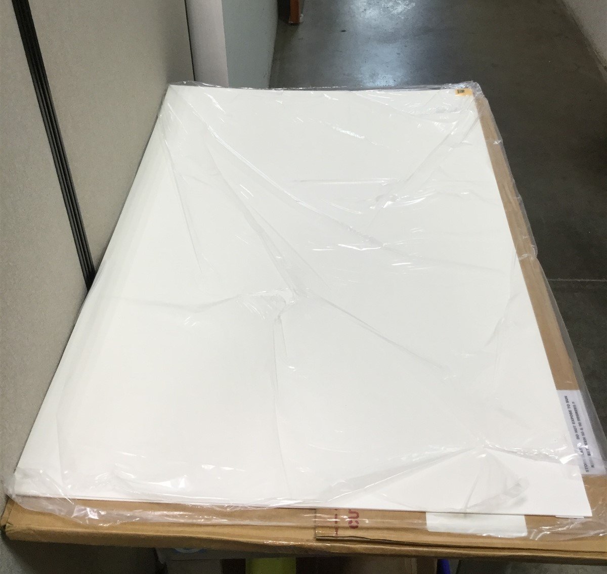 New Lot of 2 New VWR 21992-042 Critical Step Multi-Layer Floor Mats 24" x 36", White