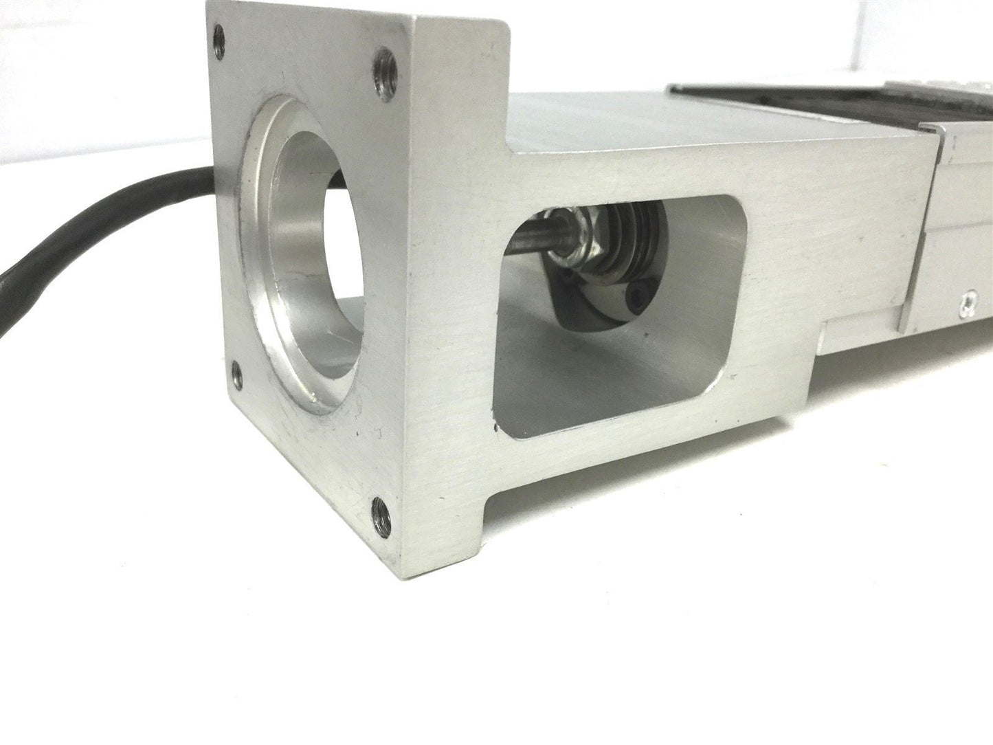 Used Parker 402002LNMS D2L2C6M1E1W1 Screw Driven Table Linear Actuator, 50mm Travel