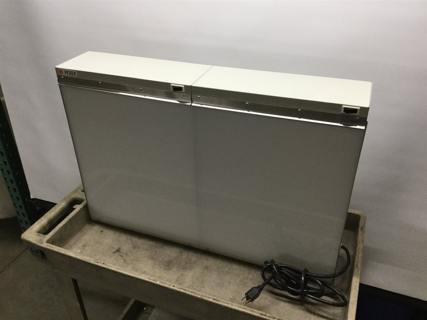 Used Picker International 240097 X-Ray Film Illuminator, Lighted Area: 28" x 17"