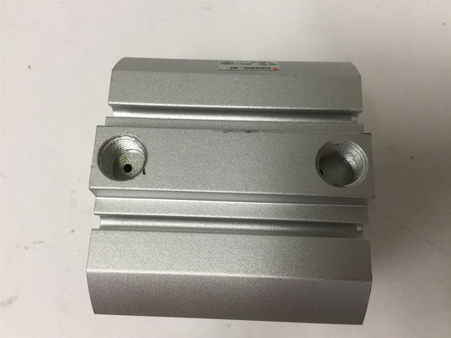 Used SMC NCDQ8B200-050 Compact Cylinder, Bore: 2", Stroke: 1/2", Ports: 1/8" NPT