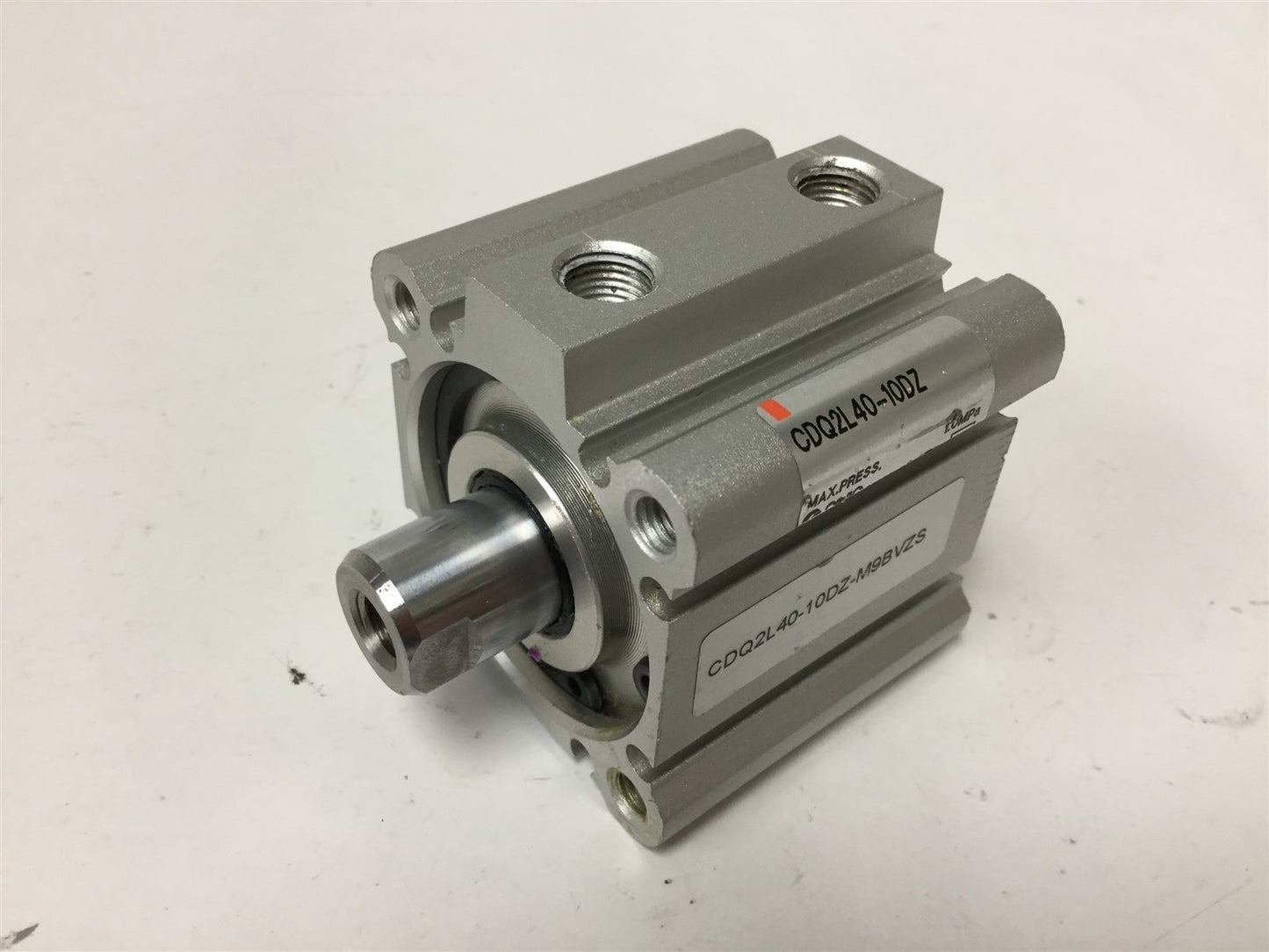 Used SMC CDQ2L40-10DZ Compact Cylinder, Bore: 40mm, Stroke: 10mm, Pressure: 1.0MPa