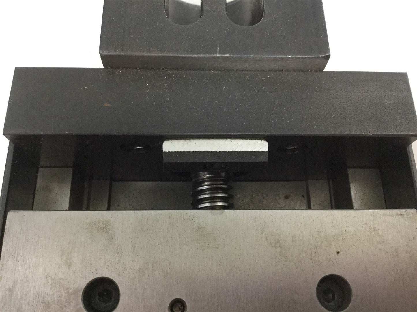 Used Gilman Linear Motion 10197 Precision Linear Stage, Travel: 25.25mm, 2.57mm/Turn