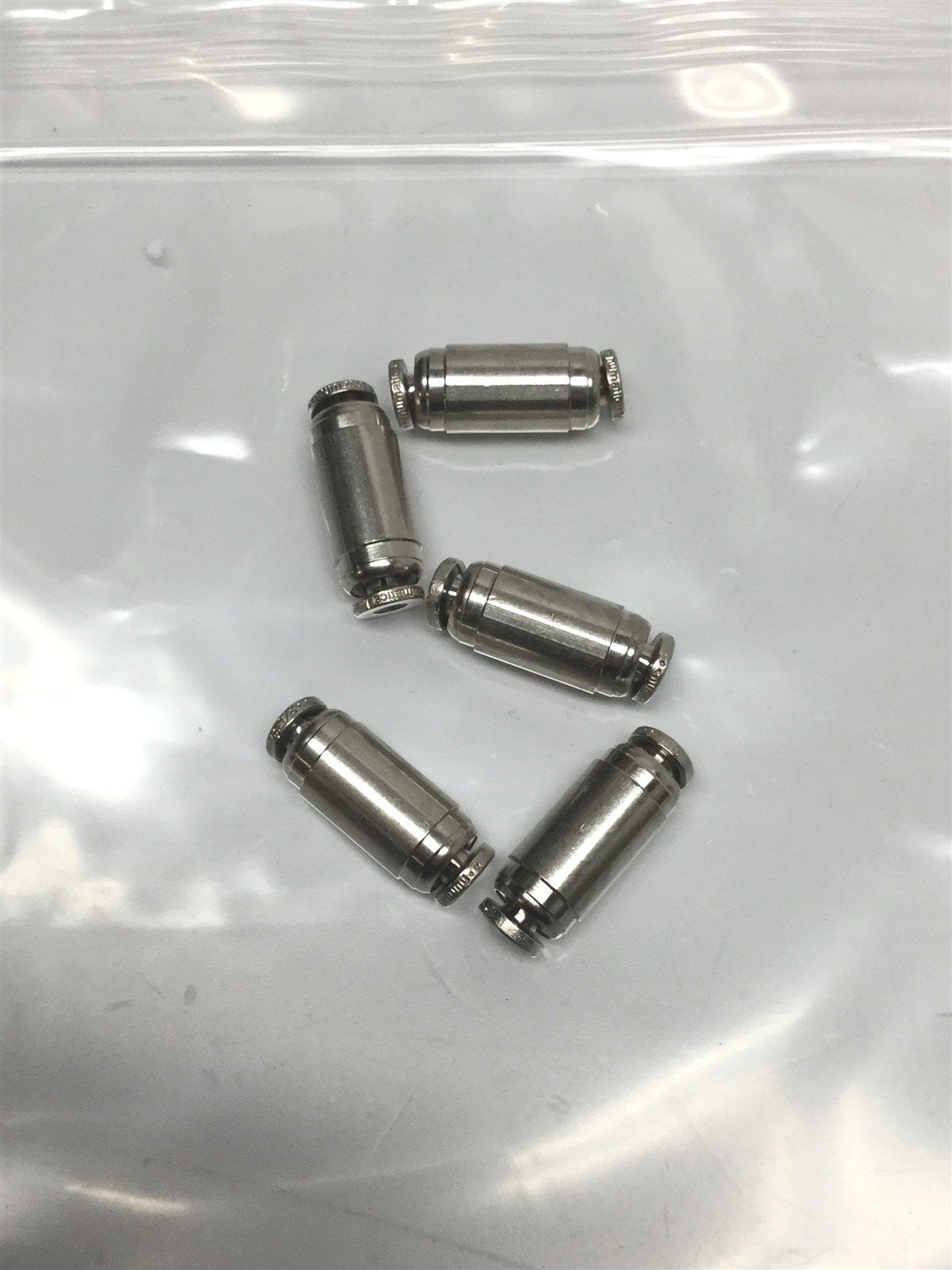 New Lot of 5 New Numatics INB100-108-000 Straight Union Tubing Coupler 1/8" to 1/8"