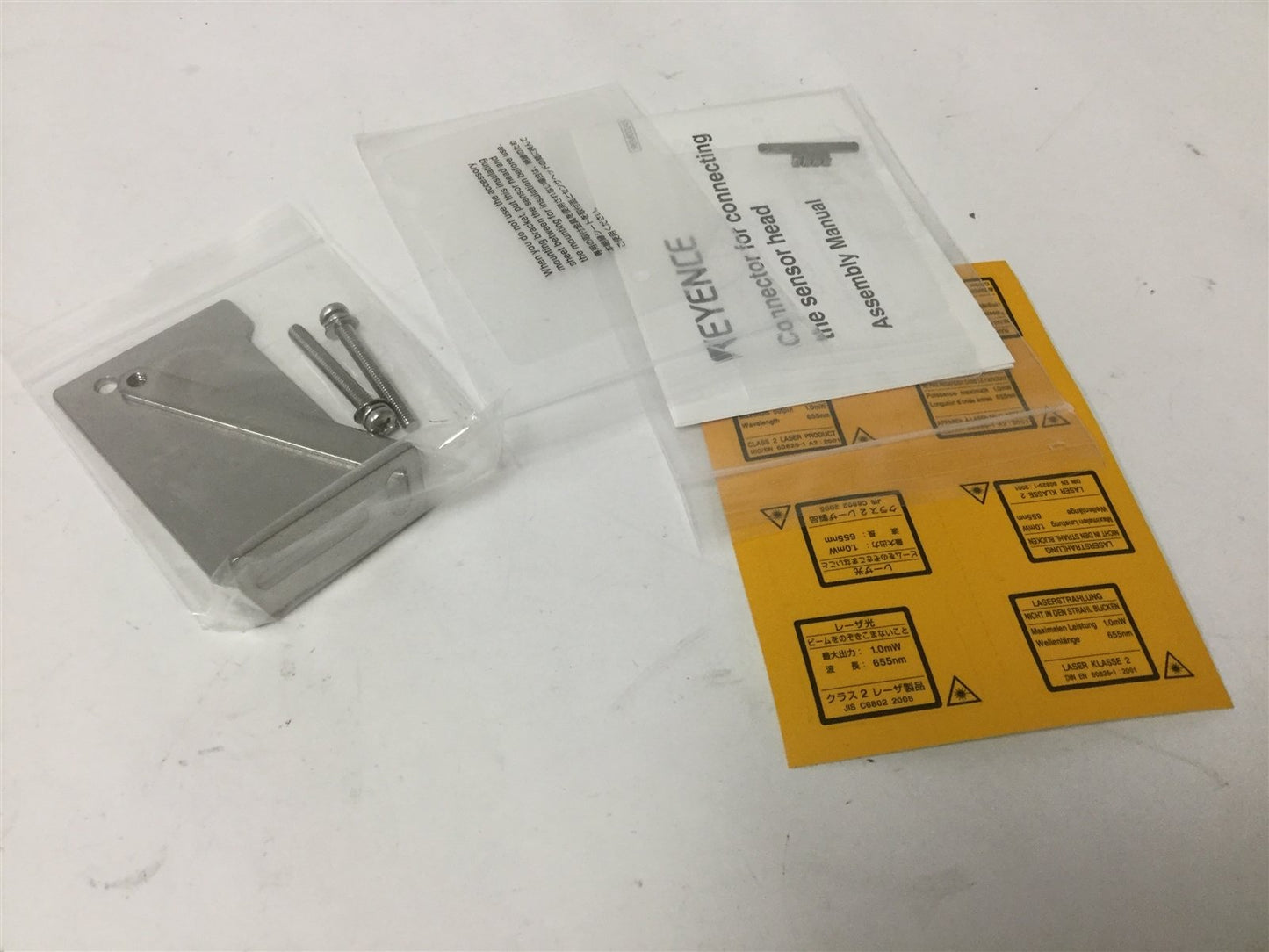 New Keyence GV-H450 Long Range Sensor Head, Detection Distance: 160-450mm