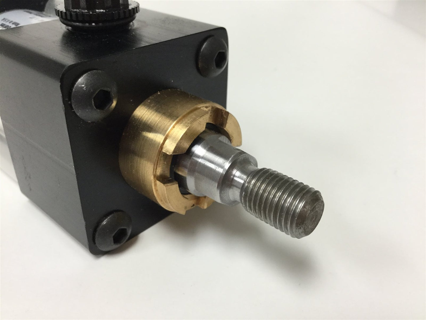New – Open box Parker 01.50CF2MAU14C0.300 Pneumatic Cylinder, Stroke: 0.3", Bore: 1.5"