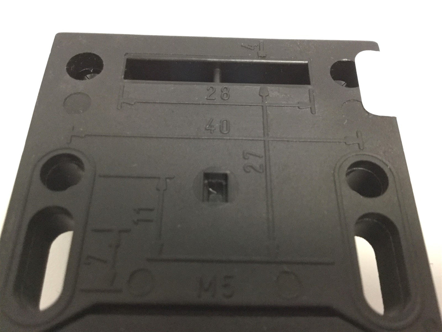 Used Lot of 2 Schmersal ZVRK-M20 Safety Interlock Switch N.C. Contact, Voltage: 500V