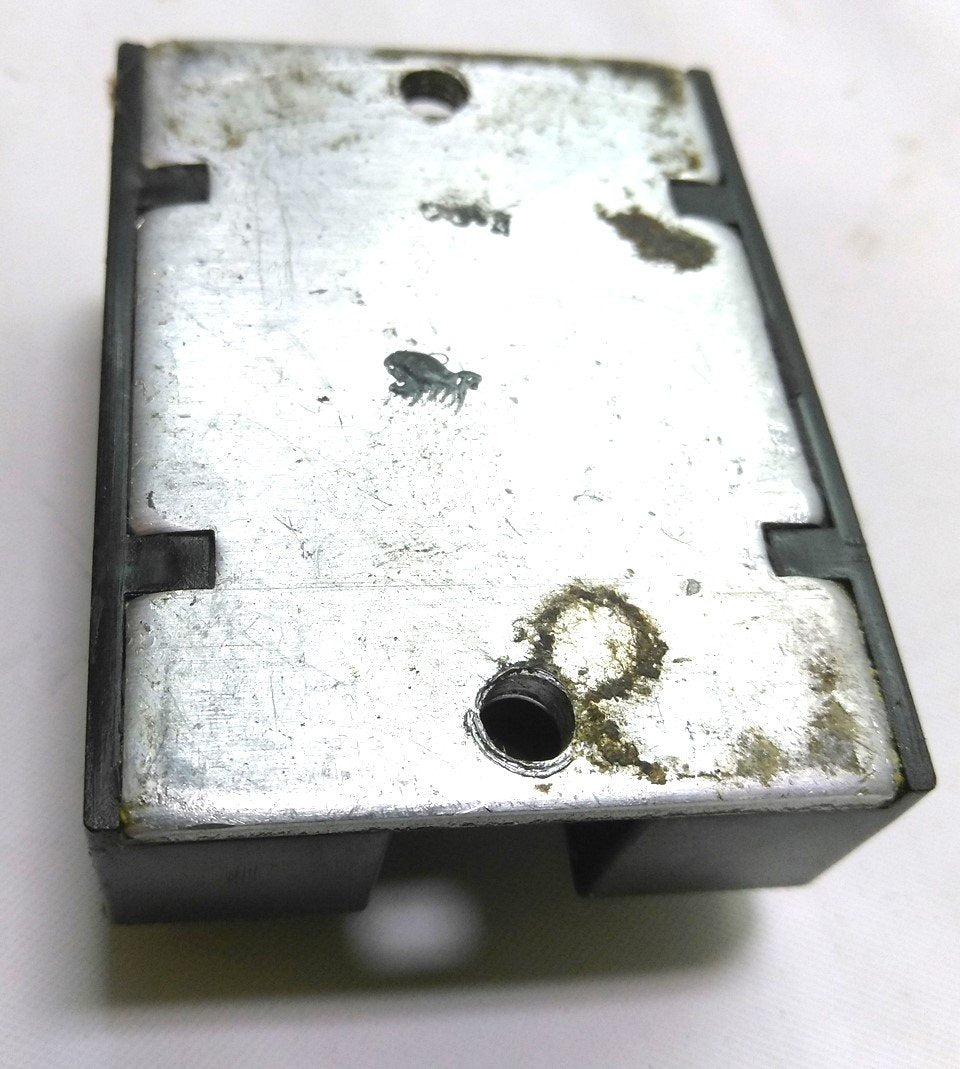 Used Banner BTR-10 Solid State Relay, 4 Screw Terminals, 120VAC 10A, 3-32 VDC