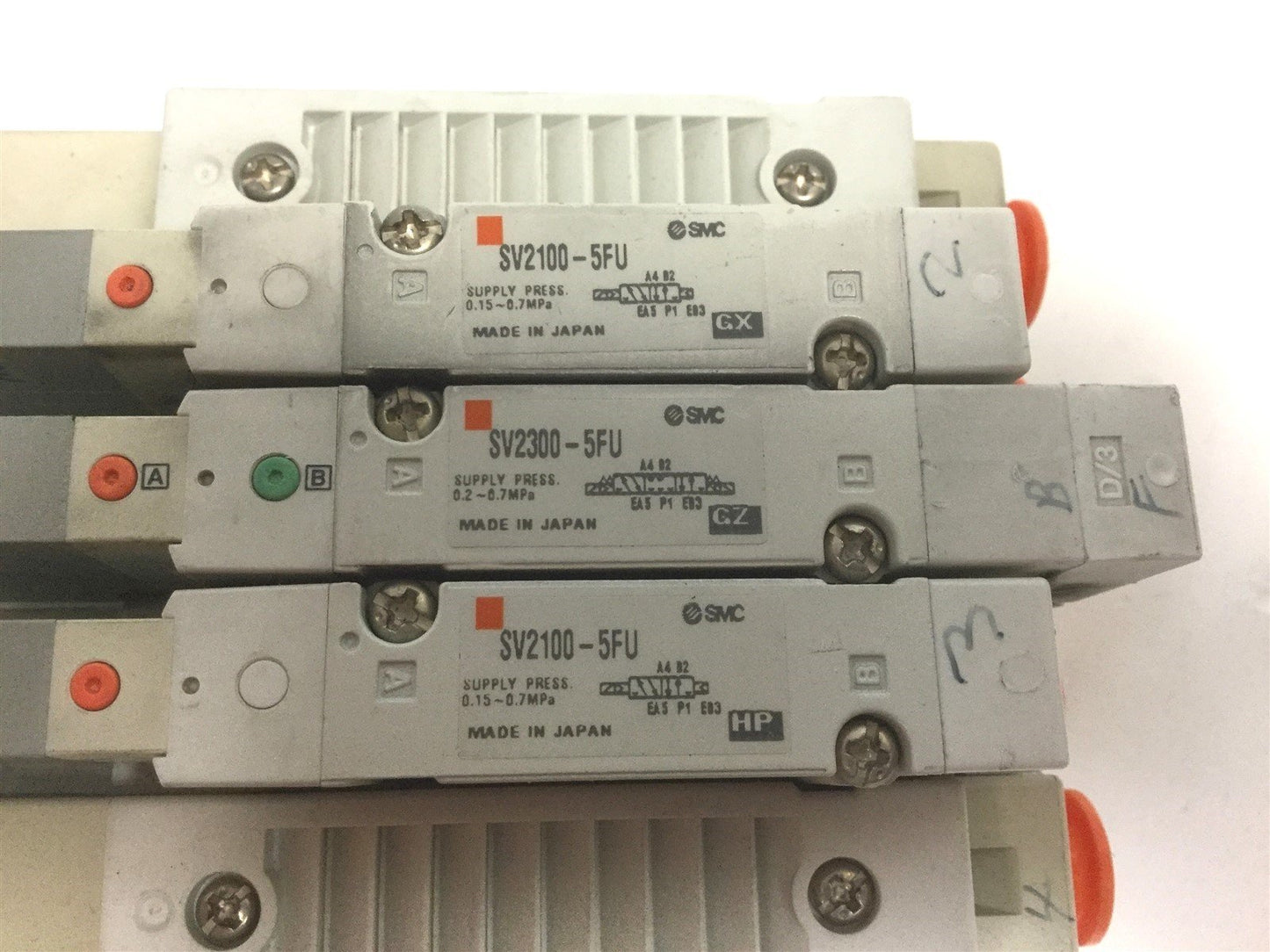 Used Lot of 3 SMC Solenoid Valves, 2x SV2100-5FU 2-Pos 5-Way, SV2300-5FU 3-Pos 5-Way