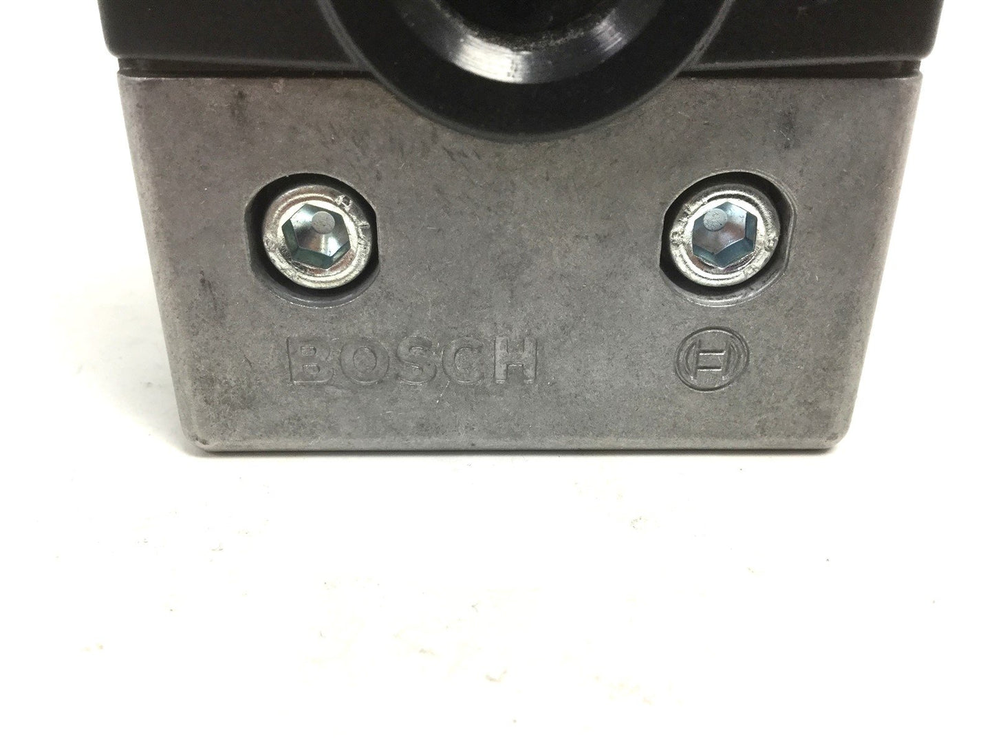 Used Bosch Rexroth 3842525823 Lock For Swinging Door 30-30/45-45 Uniform Key