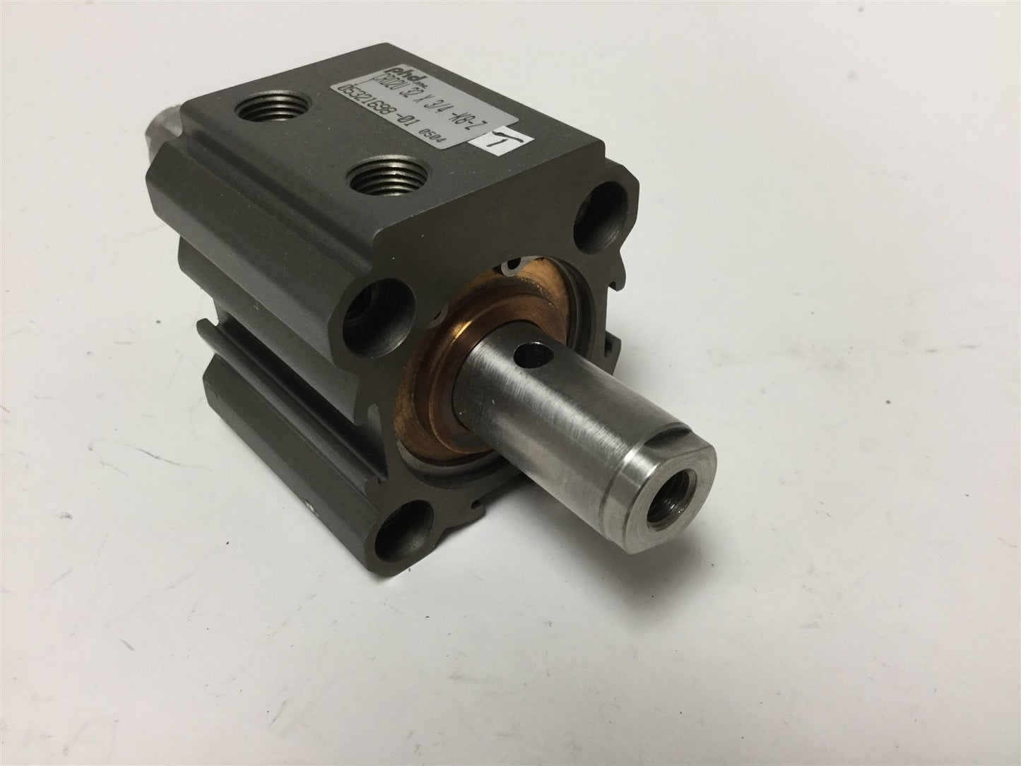 Used Phd CRD2U 32X3/4-KB-Z Dual Rod Cylinder, Stroke: 3/4", Bore: 32mm (1-1/4")