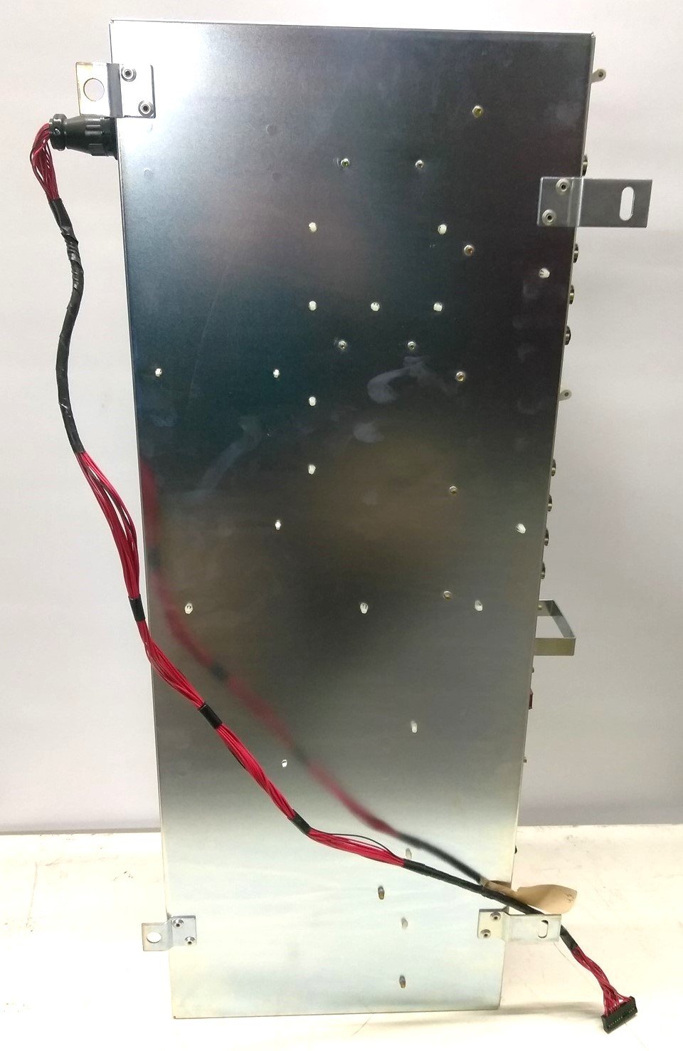 Used IBM 21F9316 Rack Power Supply, Output x10 200-240VAC 10A Input: 240VAC 24A