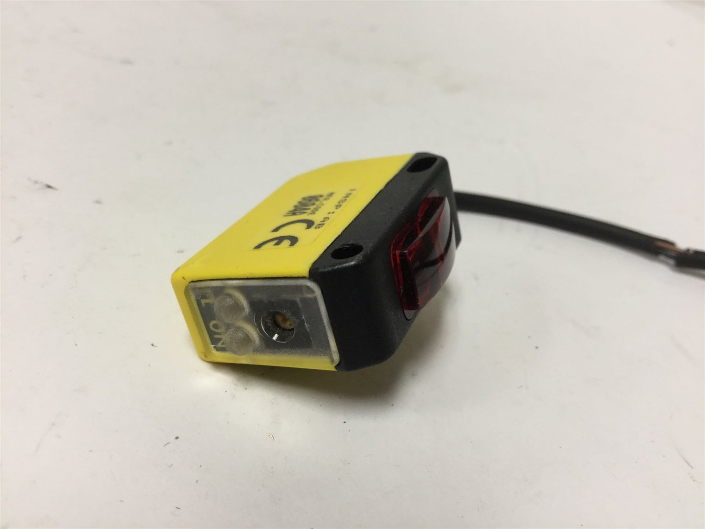 Used Banner Q23SN6CV50Q Convergent Photoelectric Sensor, Voltage: 10-30VDC, 50mm