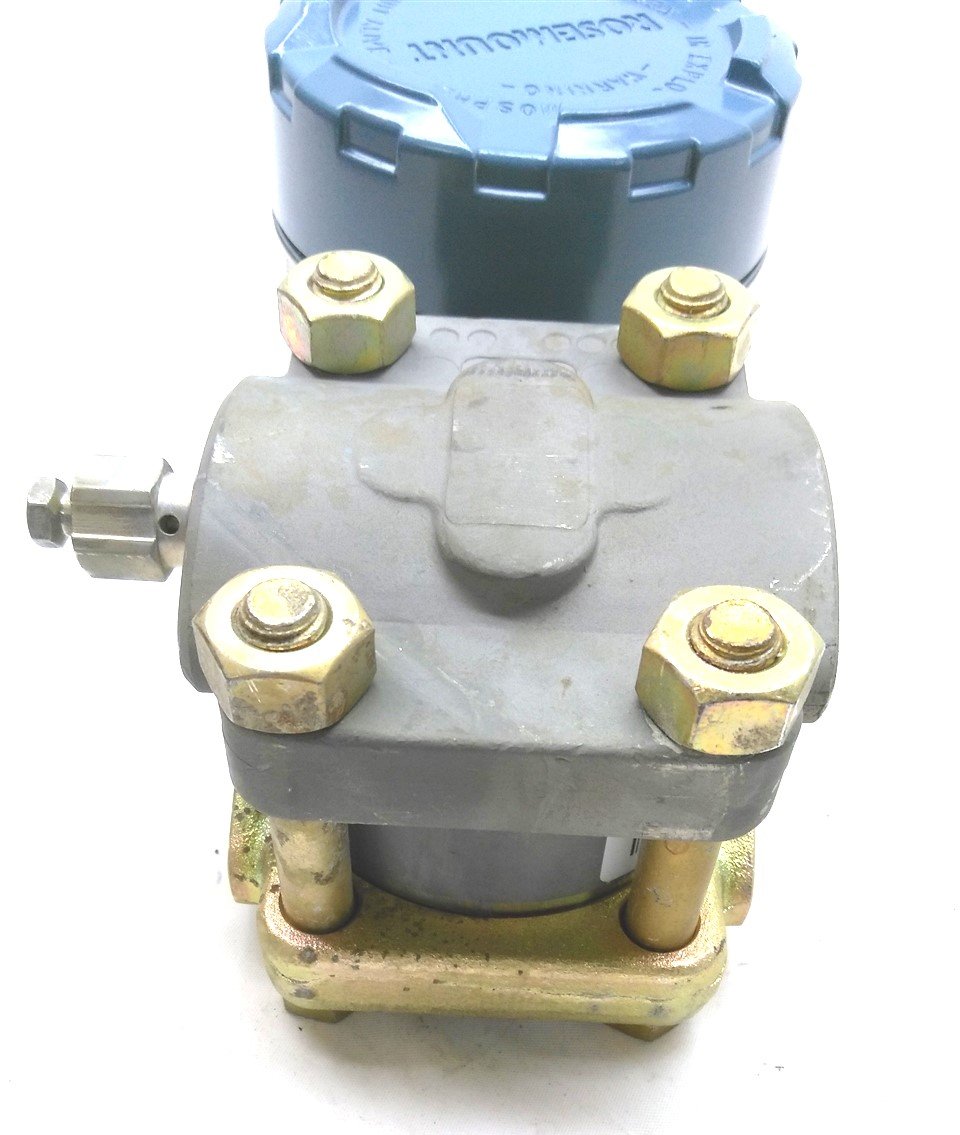 Used Rosemount 1151GP3S267T0086B1 Pressure Transmitter, 0-30 inH2O, 45VDC