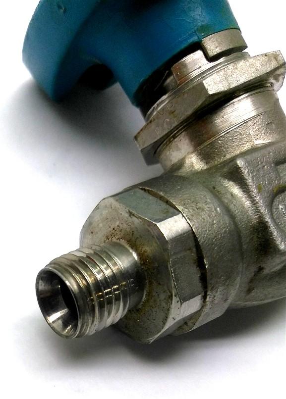 Used Hoke 7122G4Y Flomite Ball Valve 2-Way Panel Mount 7/16"-20 Connectors 1500psi SS