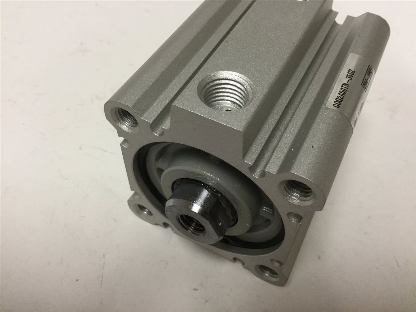 New SMC CDQ2A50TN-35DZ Pneumatic Compact Cylinder, Bore: 50mm, Stroke: 35mm