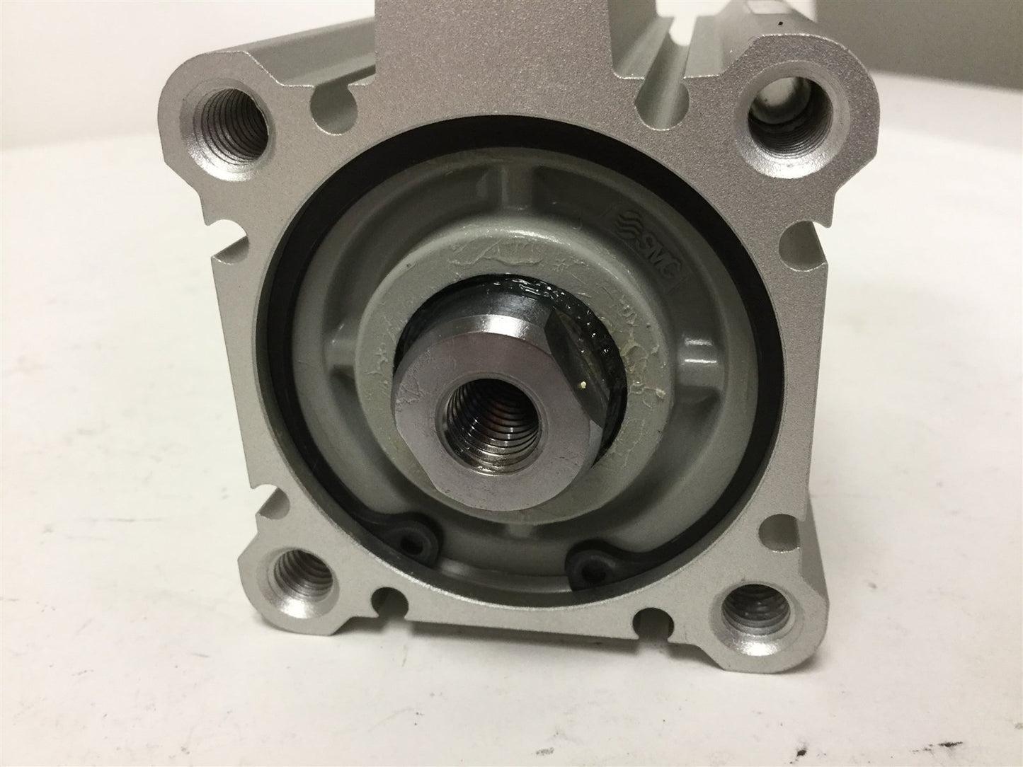 New SMC CDQ2A50TN-35DZ Pneumatic Compact Cylinder, Bore: 50mm, Stroke: 35mm