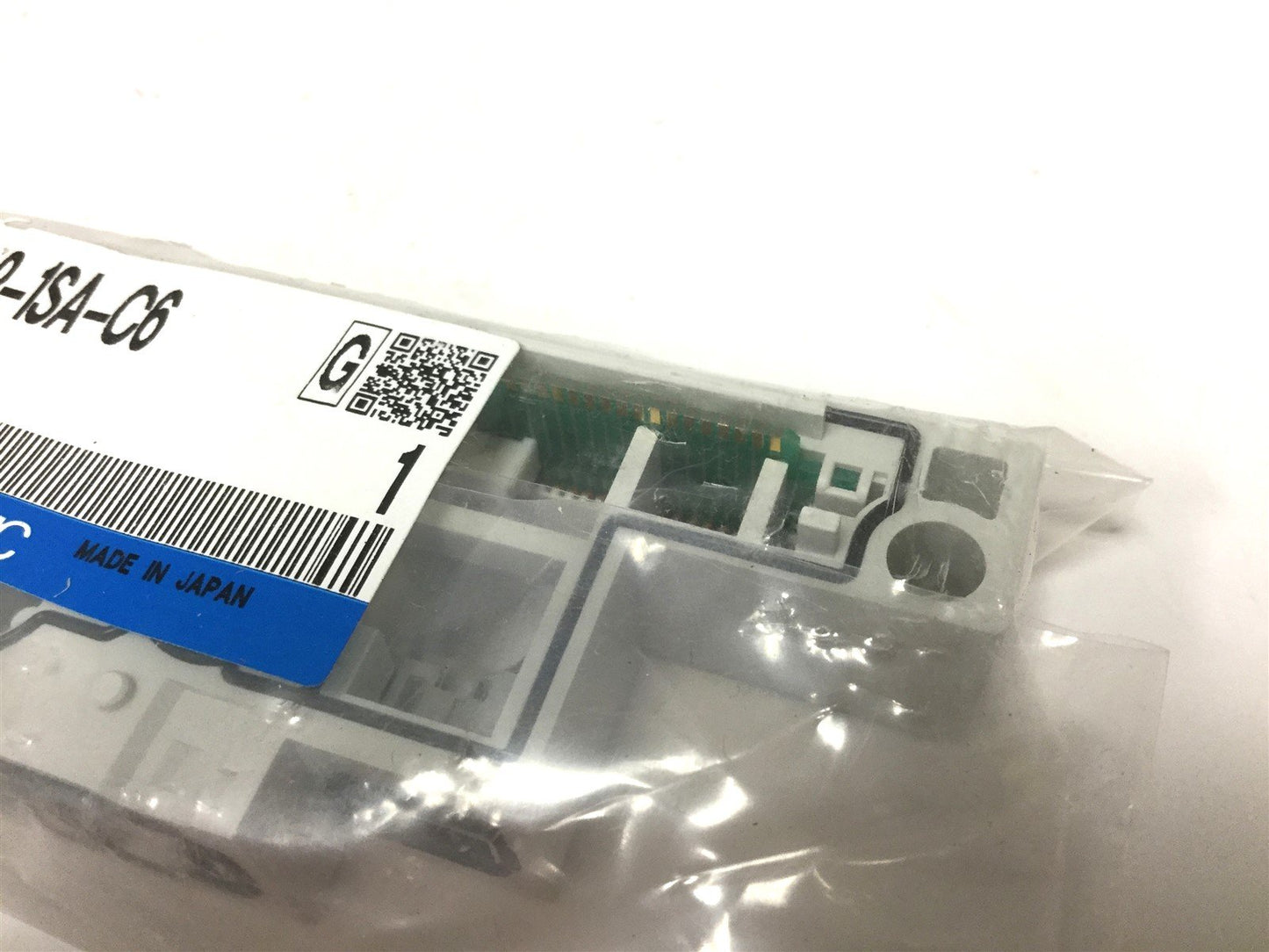 New Lot of 3 New SMC SY50M-2-1SA-C6 Manifold Blocks, For SY5000 Valves, 6mm Tube