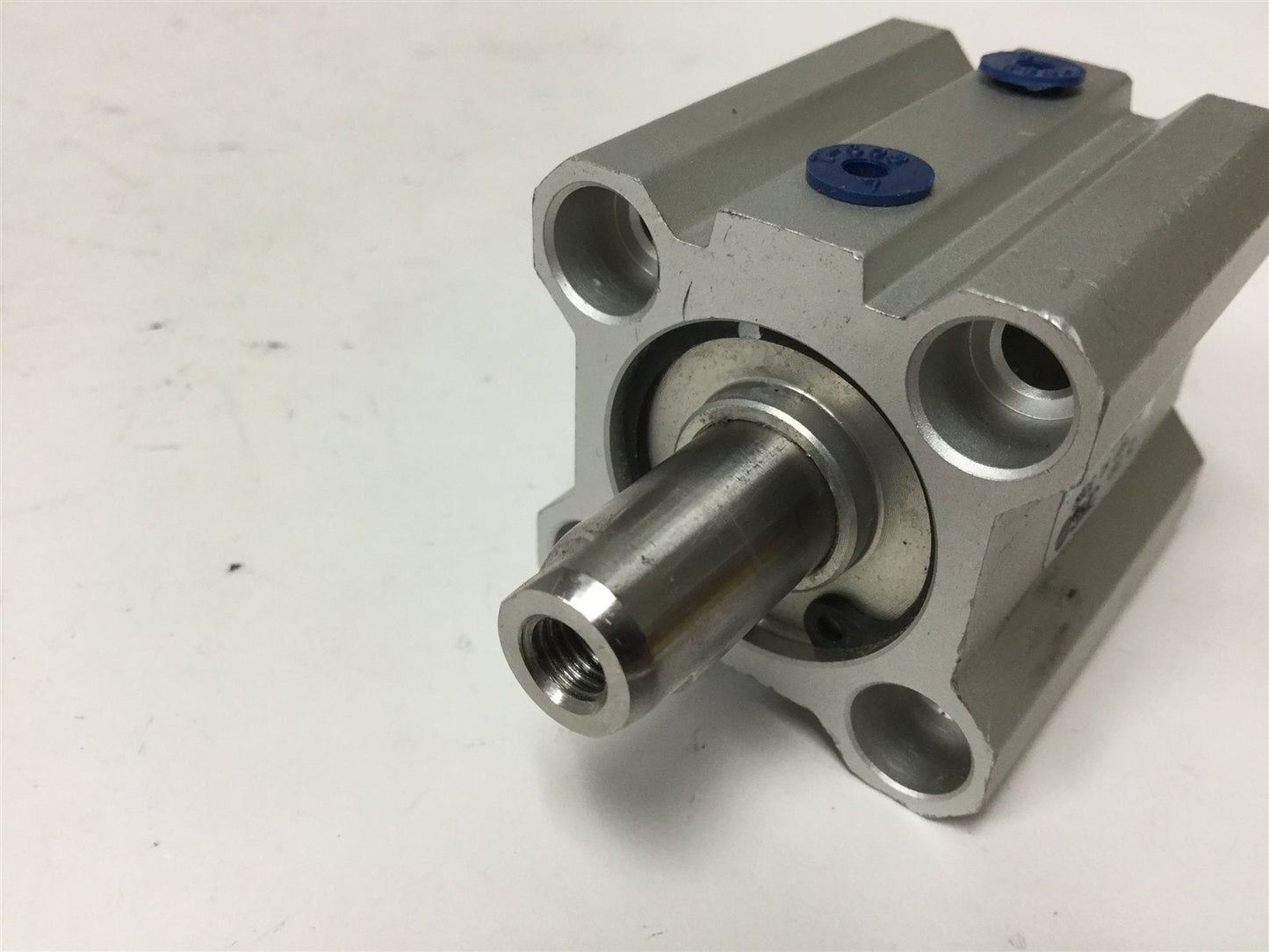 Used SMC NCQ2WB25-15D-XB6 Compact Double Rod Cylinder, Bore: 25mm, Stroke: 15mm