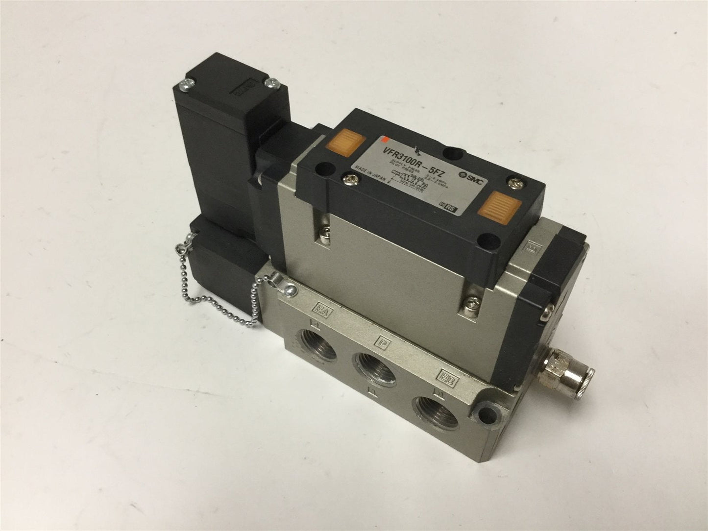 Used SMC VFR3100R-5FZ Solenoid Valve, 2-Position 5-Ports, Voltage: 24VDC, Ports: 3/8"