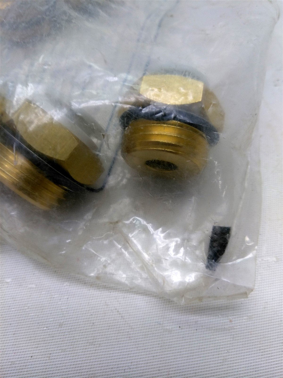 New Lot of 5 SMC KQ2H10-U04 Straight Male Connector, 1.0 MPa, 1/2"NPT, 10mm Tube