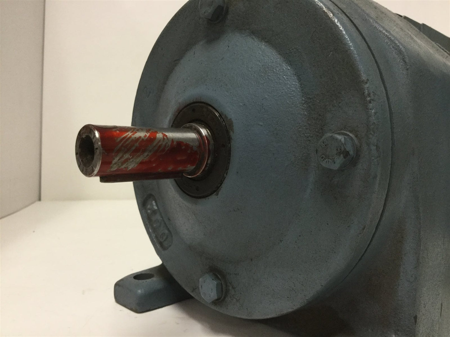 Used Sew Eurodrive R302DT71D-4 AC Motor, Voltage: 550V, Shaft Diameter: 16mm