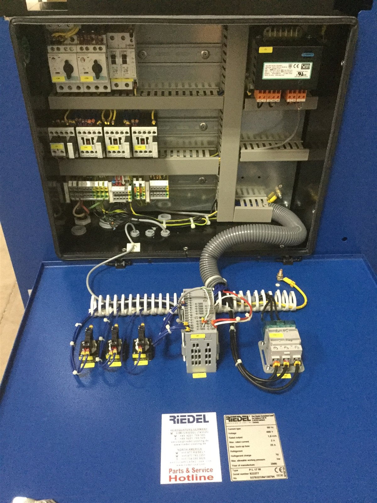 Used Riedel P-L 17W Closed Loop Cooling System Precision Temperature Control 460VAC