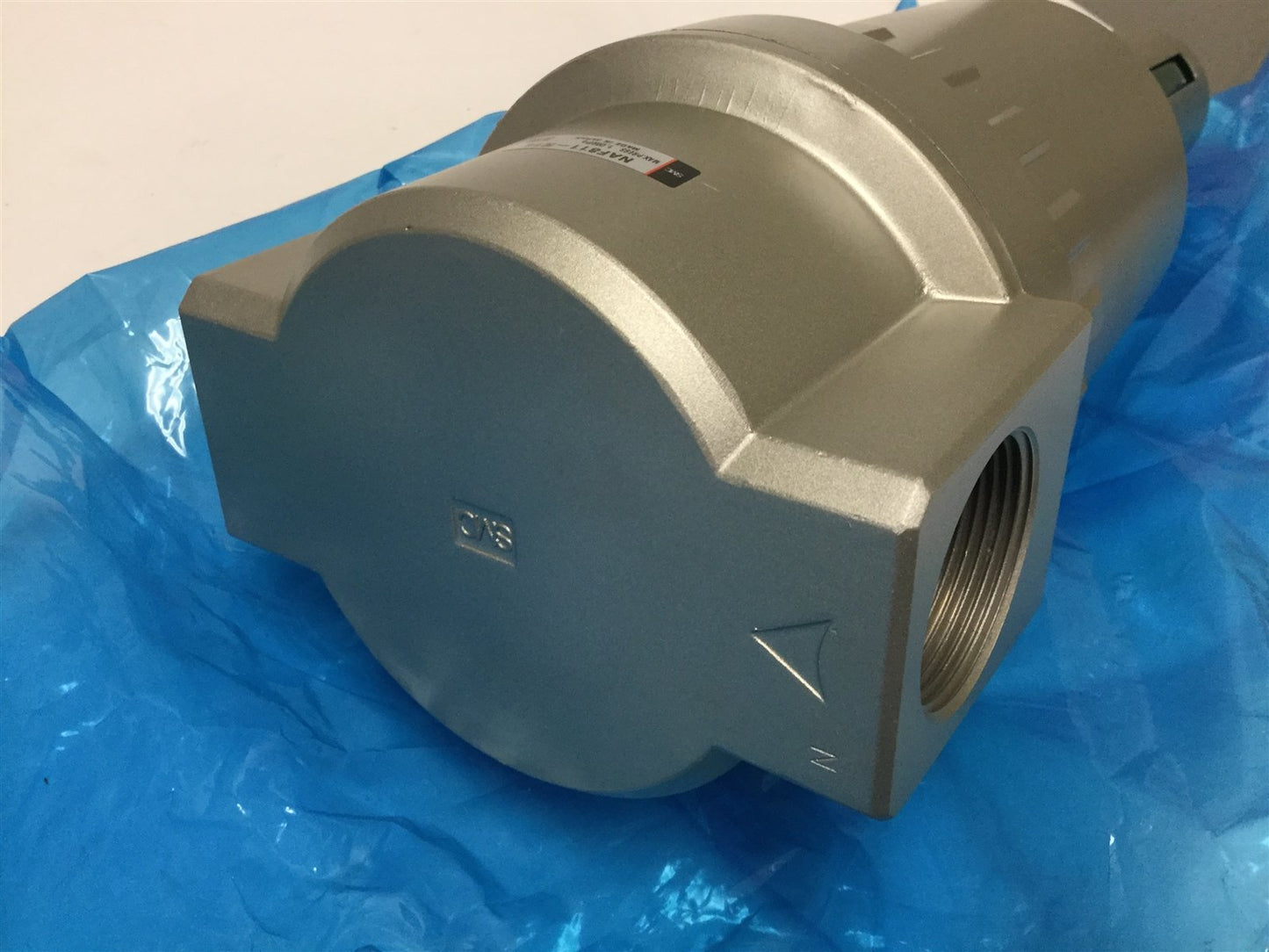 New SMC NAF811-N14 Pneumatic Filter, Ports: 1.5" NPT, Pressure Rating: 1.0MPa