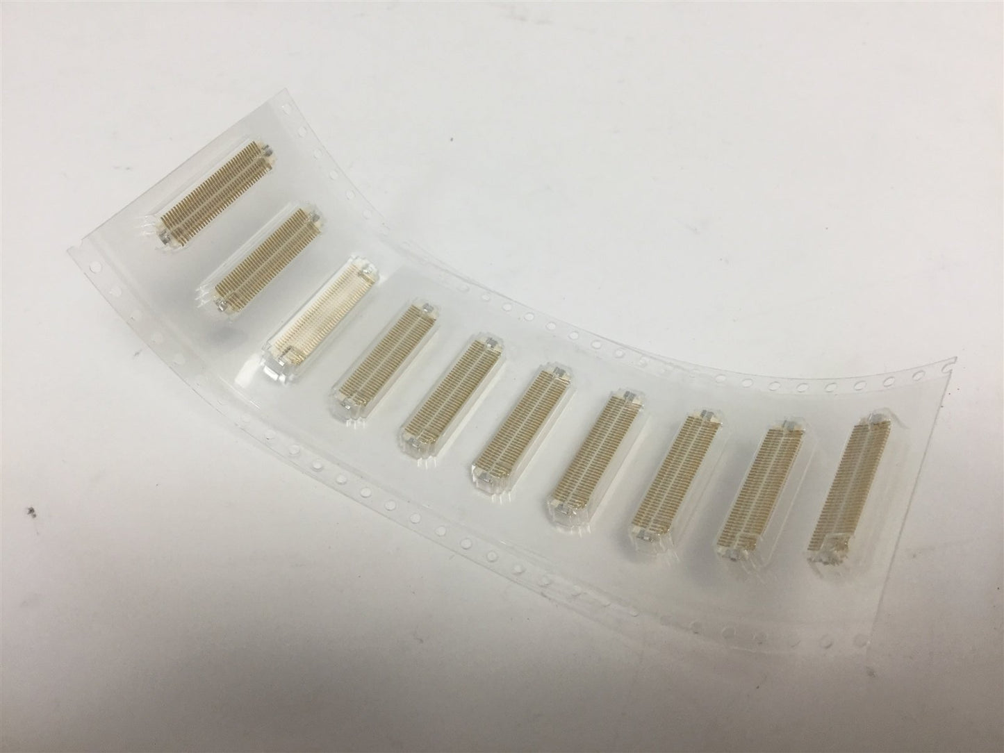 New Lot of 10 New Hirose Electric H5208CT Connector Receptacle, 80 Position