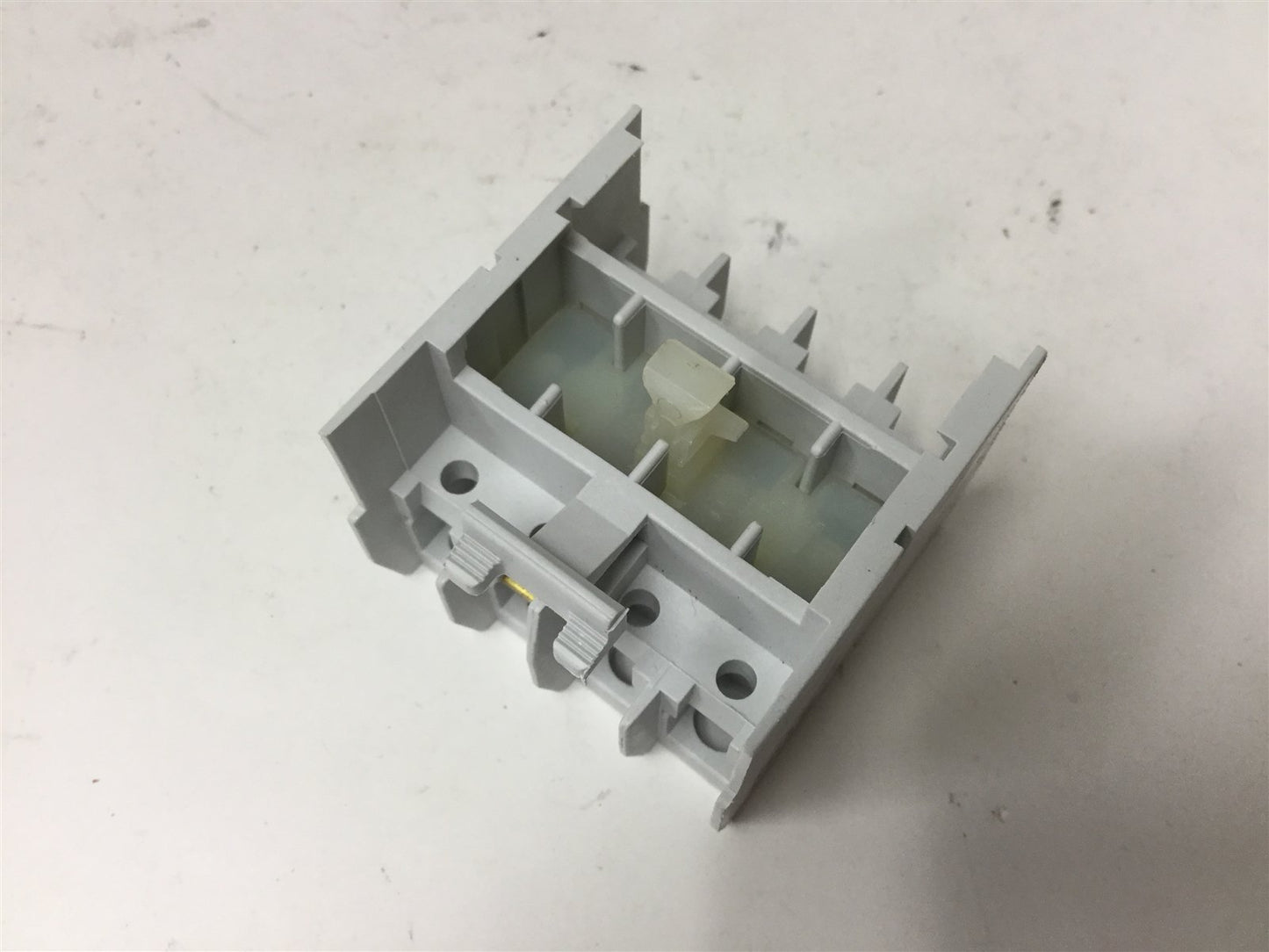 Used Cutler Hammer C320KGT8 Auxiliary Contact Block, 1-Pole, N/C Contact, 6A 600V