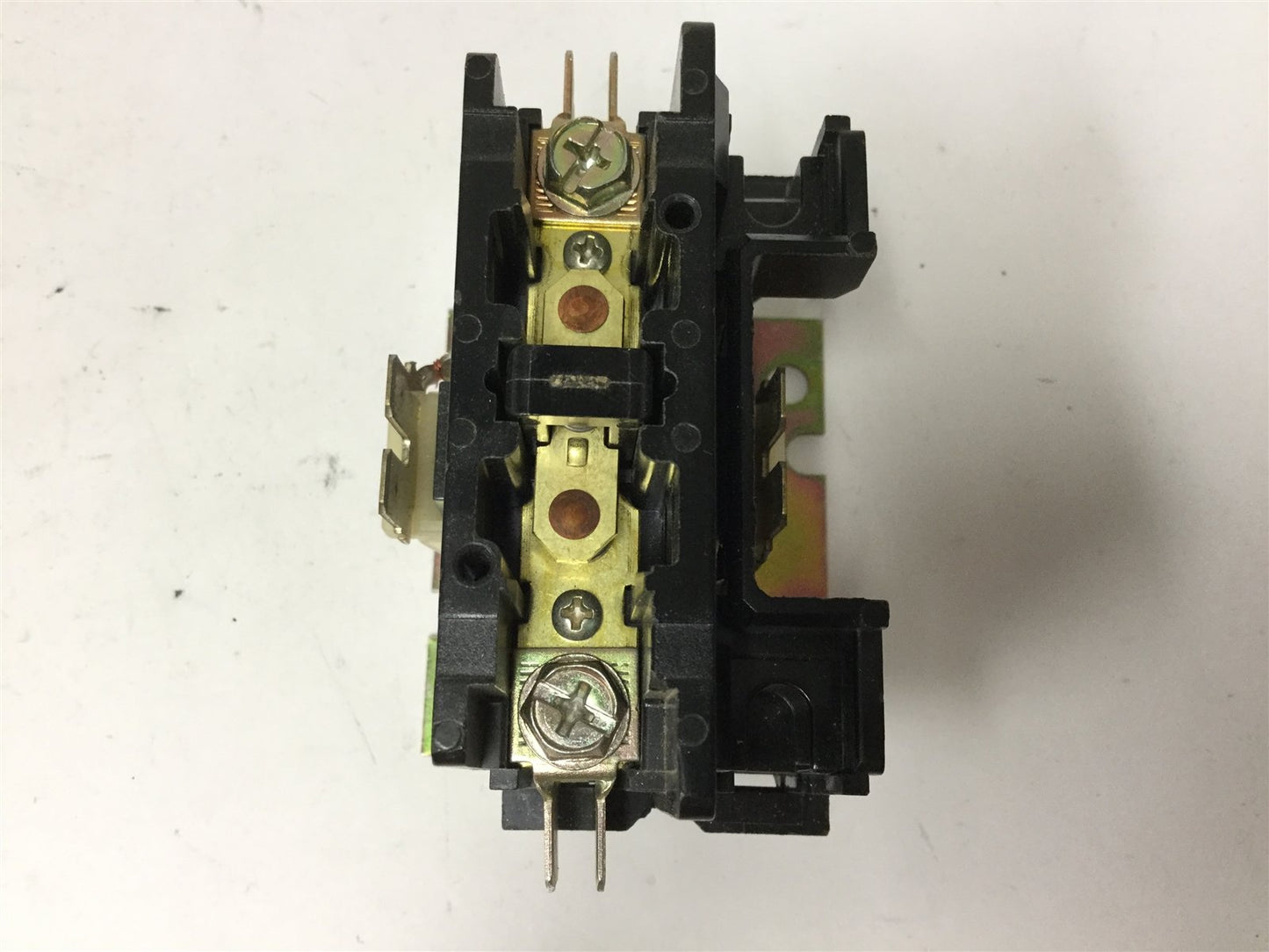 New Cutler Hammer C25ANB130A Contactor, 1-Pole, Coil: 120VAC, Contact: 30A 600V