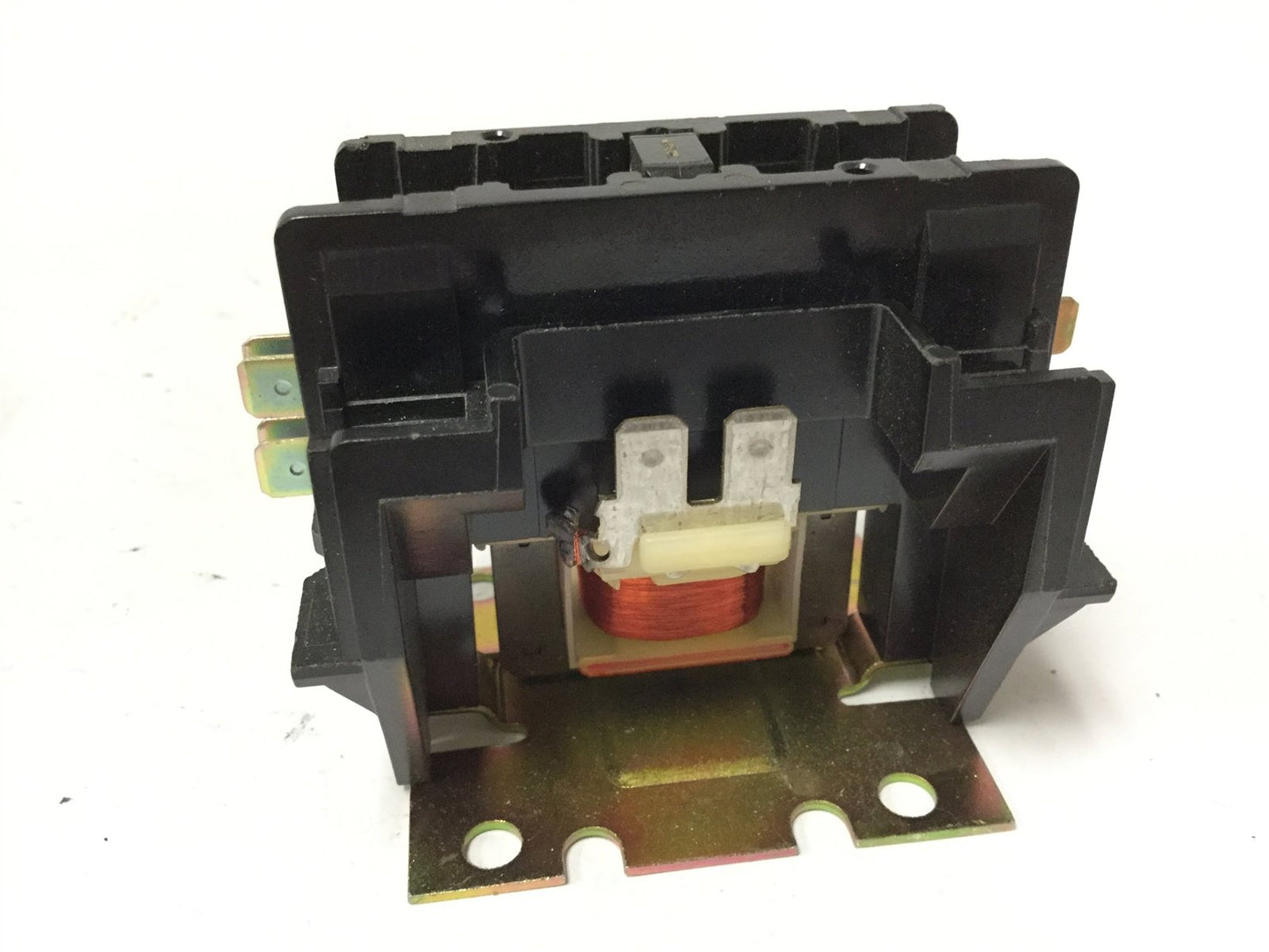 New Cutler Hammer C25ANB130A Contactor, 1-Pole, Coil: 120VAC, Contact: 30A 600V