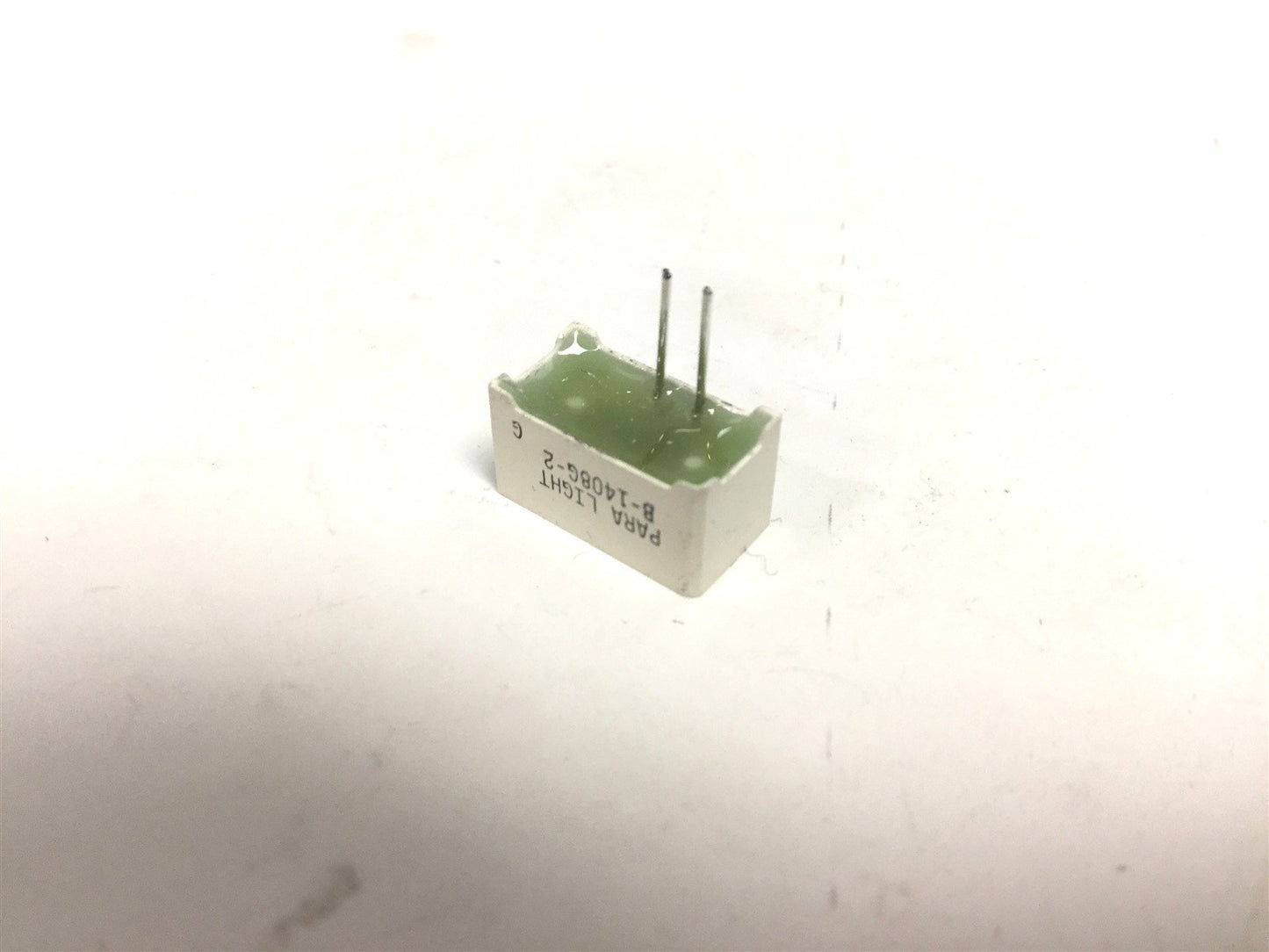 New Lot of 34 New Para Light B-1408G-2 Light Bar Reverse Voltage: 5 V, Power: 75 mW