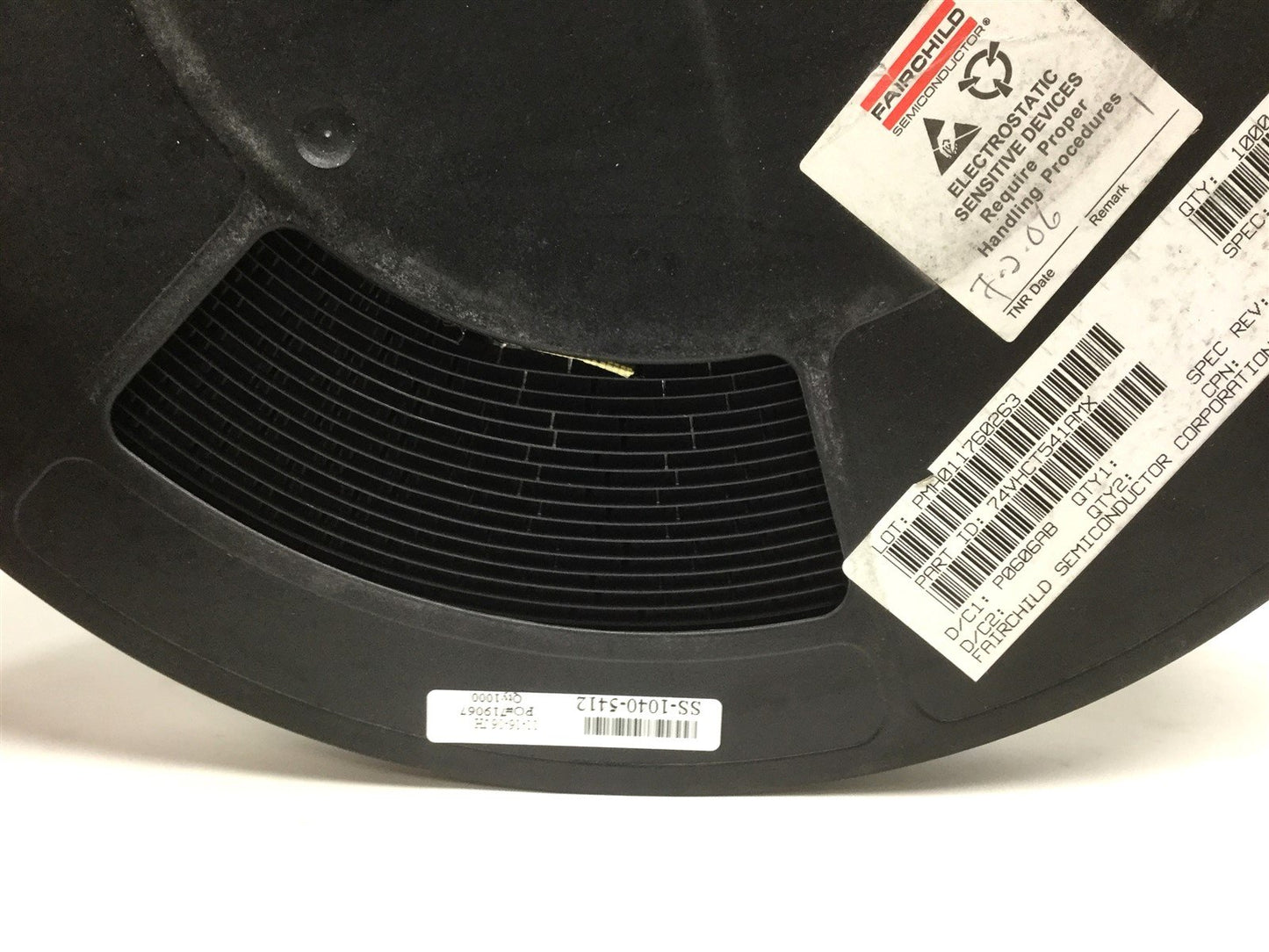 New Lot of 1000 Fairchild Semiconductor 74VHCT541AMX IC Buffer, Non Inverting, 8-Bit