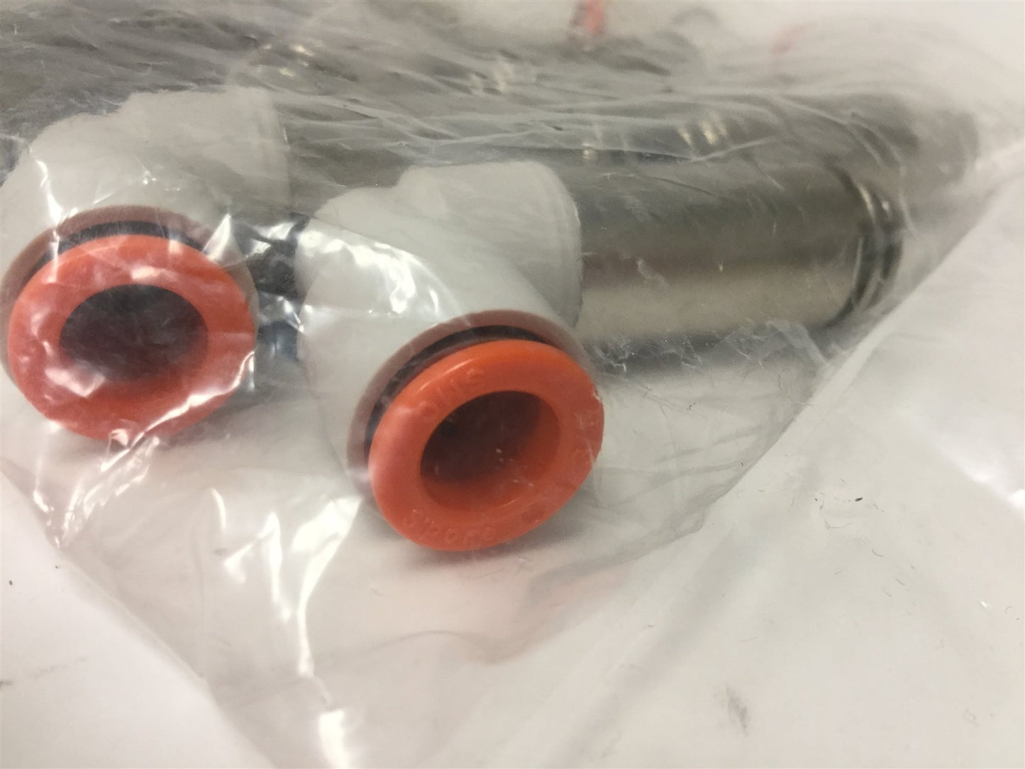 New Lot of 10 New SMC KQ2L11-14-X225 Solenoid Valve Fittings, Connection: 3/8" Tube