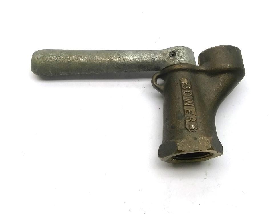 Used Bowes 52024 Parallel Port Air Valve, Outlet: 3/4" NPT, Inlet: 1/2" NPT