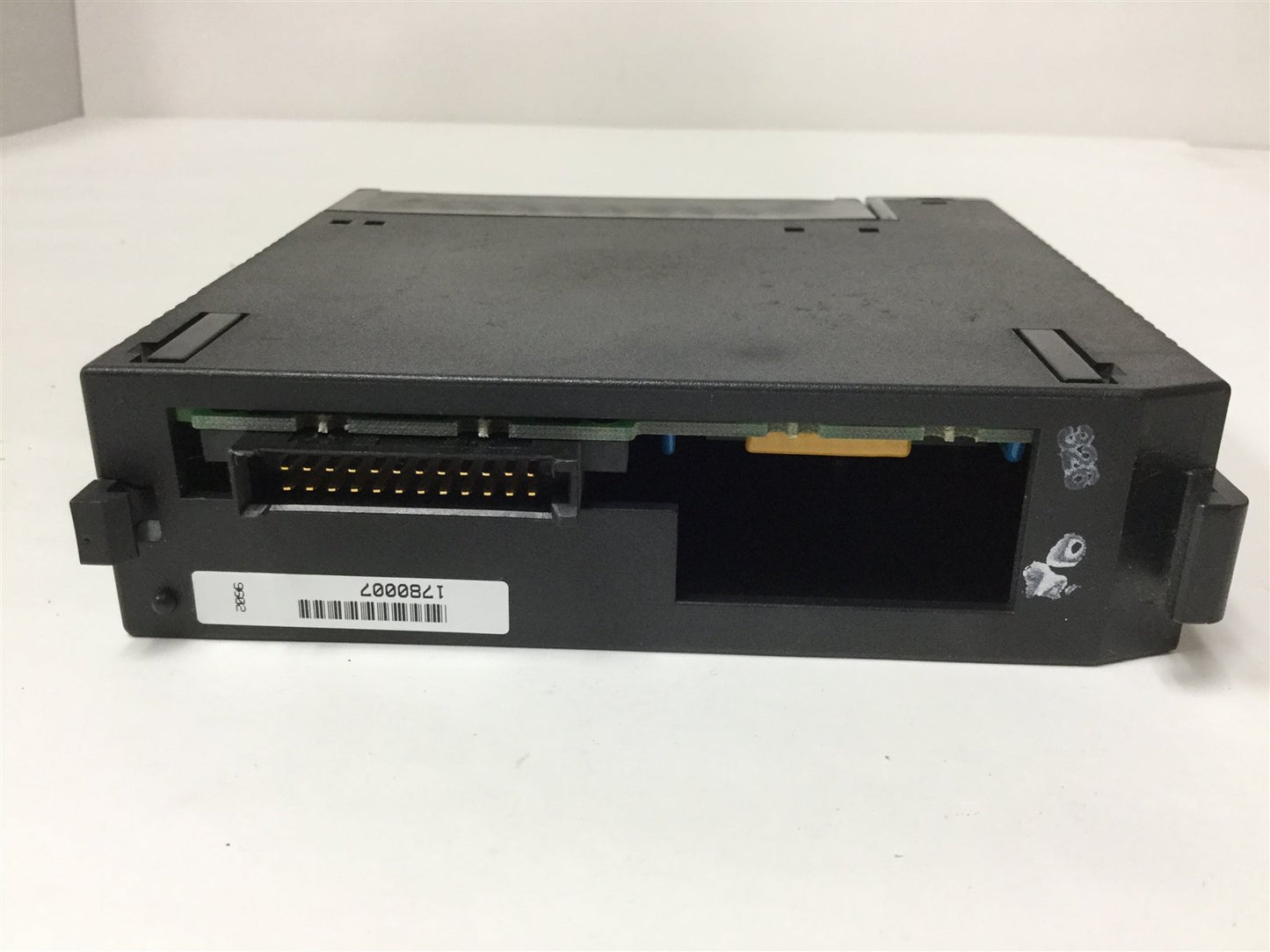 Used GE Fanuc IC693MDL741E Output Module, 16-Point NEG Logic, 12/24VDC 0.5A