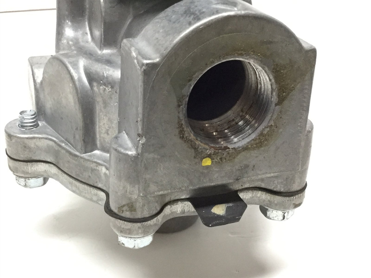 Used ASCO EF8215C053 Red-Hat Aluminum Solenoid Valve Fuel Gas 25 PSI, 120VAC, 1" NPT
