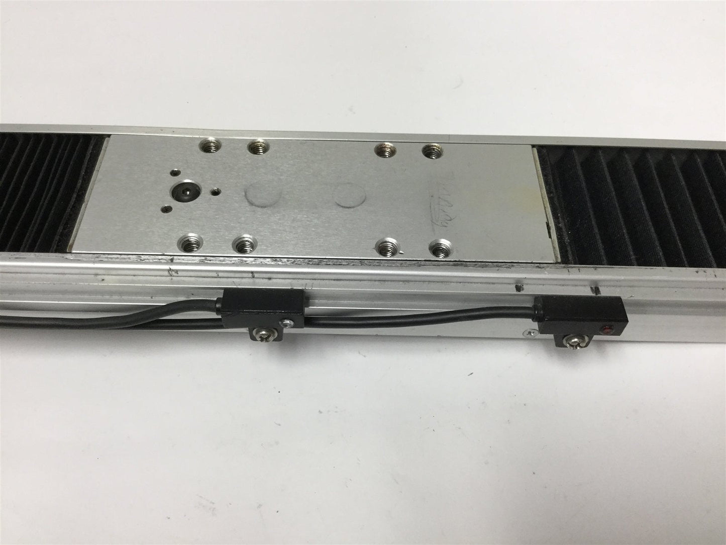 Used Parker 102004BNMS Linear Positioner, Travel: 100mm (4"), With 2 Position Sensors