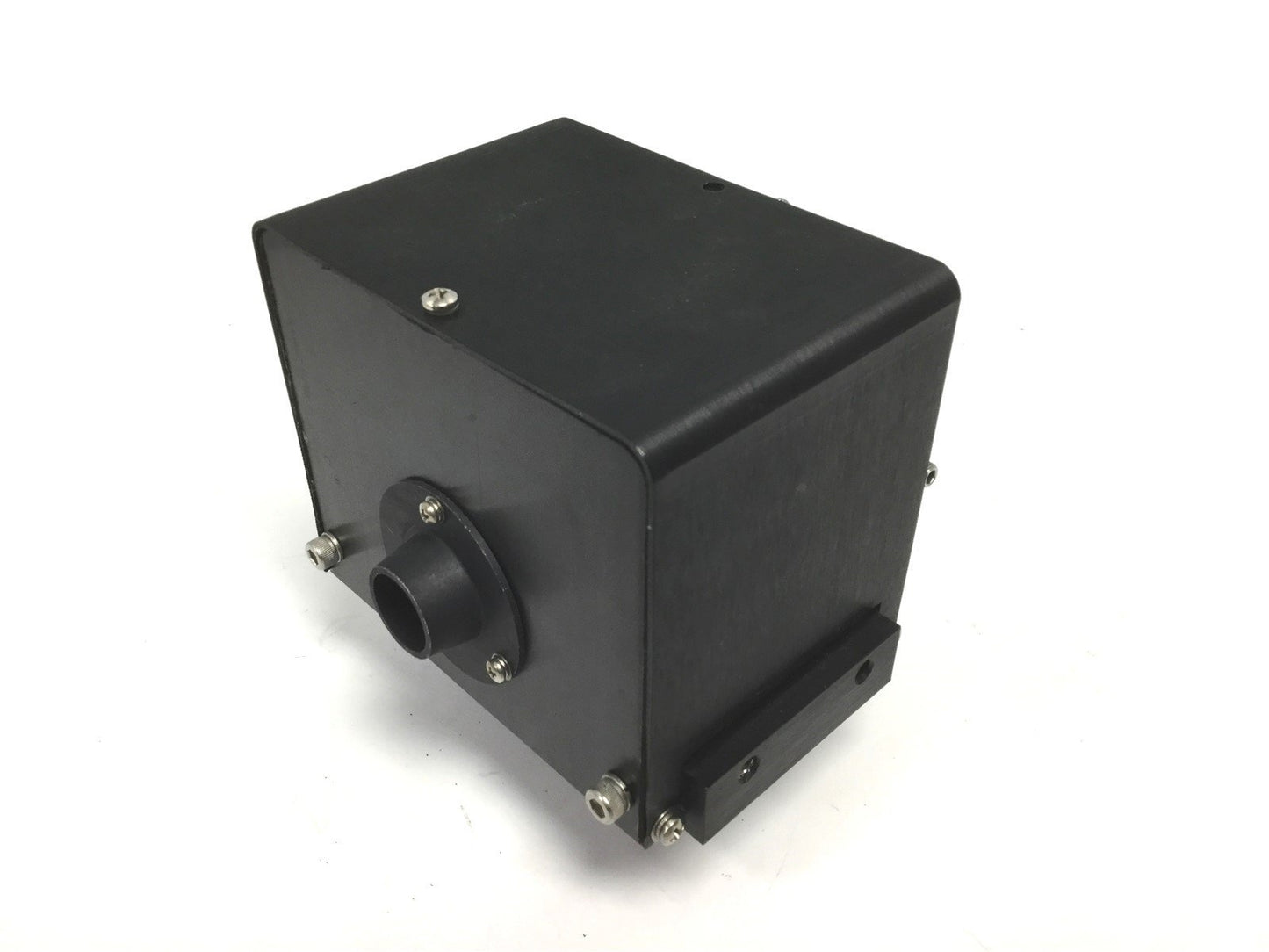 Used Control Laser 0206-04266 Rev K Bench/Rail Mounted Shutter & Pinhole Aperture