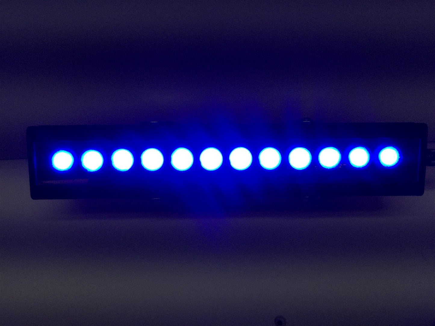 Used Banner LEDBLA290XD5-XQ LED Vision Light 12 High Intensity Blue Array 290mm 24VDC