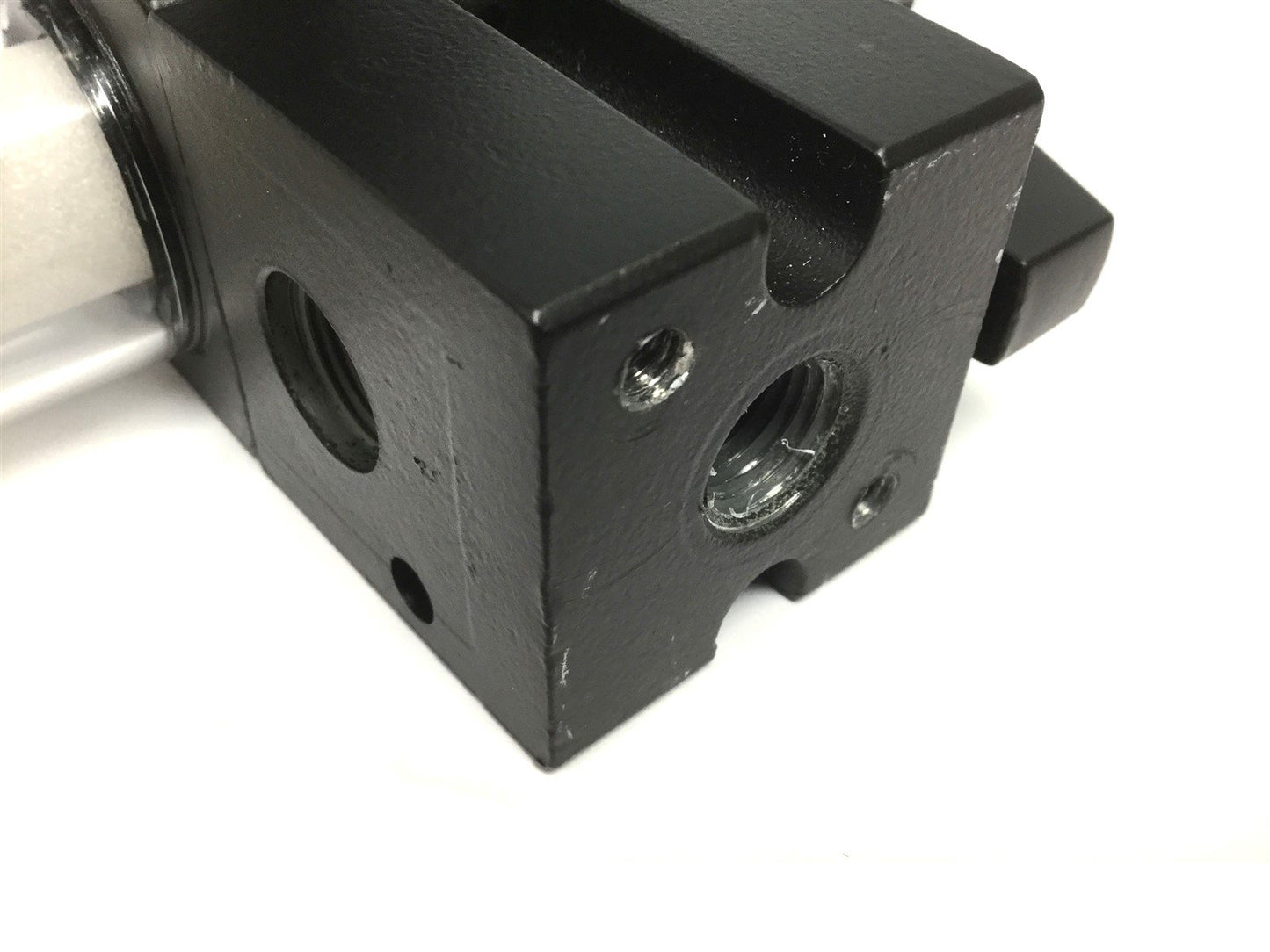 Used Watts B35-02AHCG Pneumatic Filter Regulator With Shut off Valve 10MM Fitting