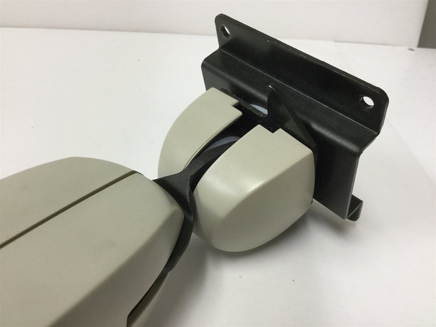 Used Ergotron 45-087-180 Flat Panel Monitor Arm, Vertical Wall Mount, 14", VESA 75mm